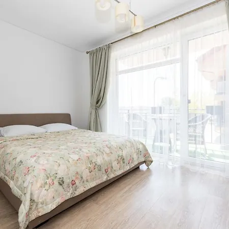 Апартаменти Apartamentai Maluno Vilos Паланга